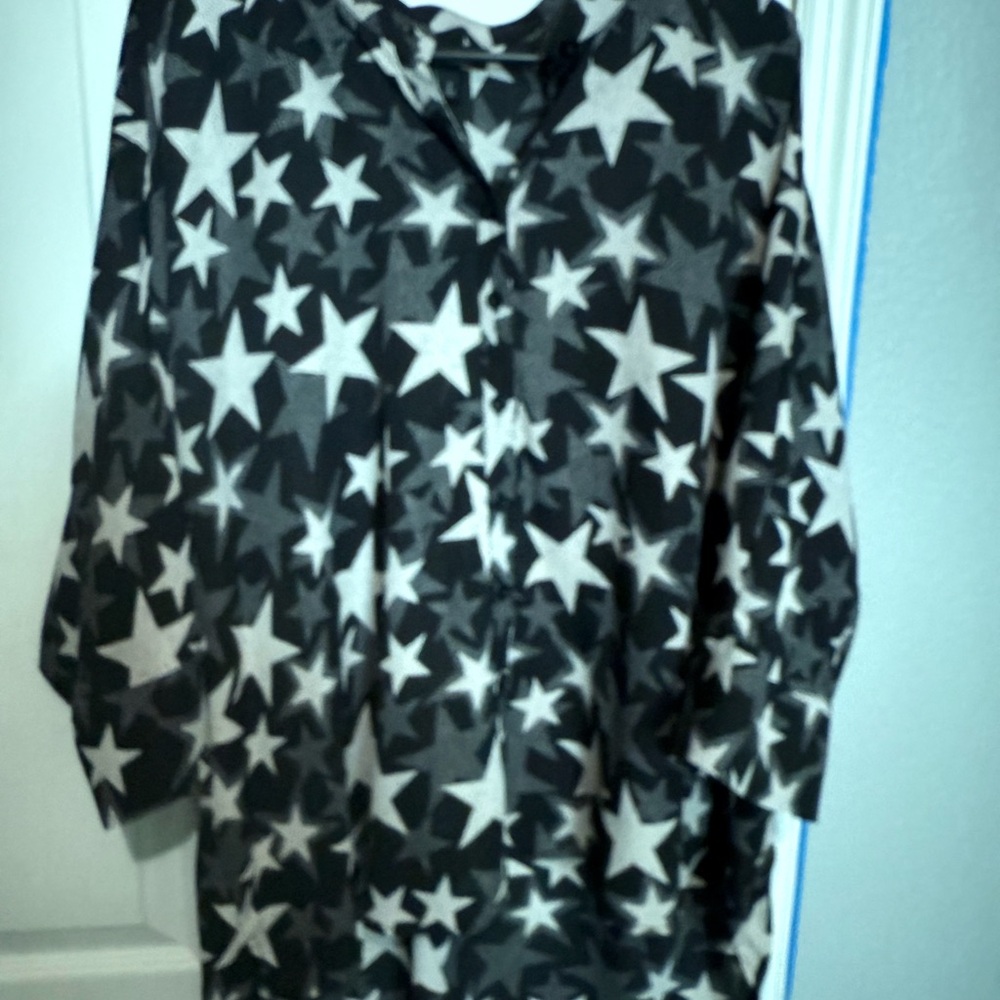 Torrid Black and beige Star Print Blouse